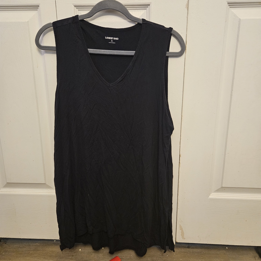 Lands' End Black V-Neck Sleeveless Tank